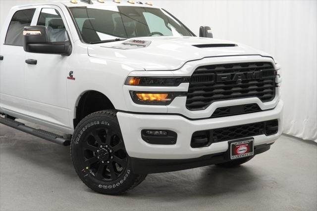 2026 RAM Ram 2500 RAM 2500 BLACK EXPRESS CREW CAB 4X4 64 BOX