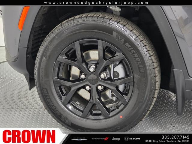 2026 Jeep Grand Cherokee Altitude 4x4