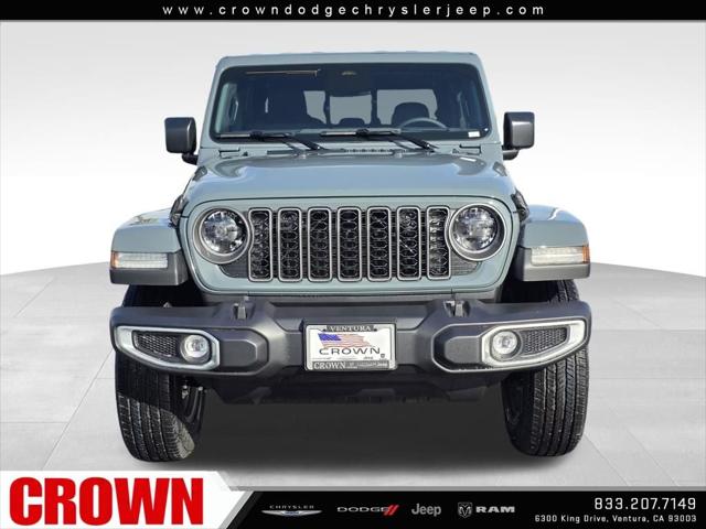 2026 Jeep Gladiator GLADIATOR SAHARA 4X4