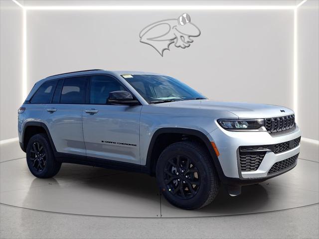 2026 Jeep Grand Cherokee GRAND CHEROKEE LAREDO ALTITUDE 4X4