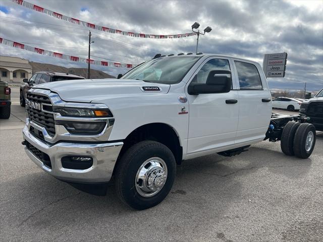 2026 RAM Ram 3500 Chassis Cab RAM 3500 TRADESMAN CREW CAB CHASSIS 4X4 60 CA