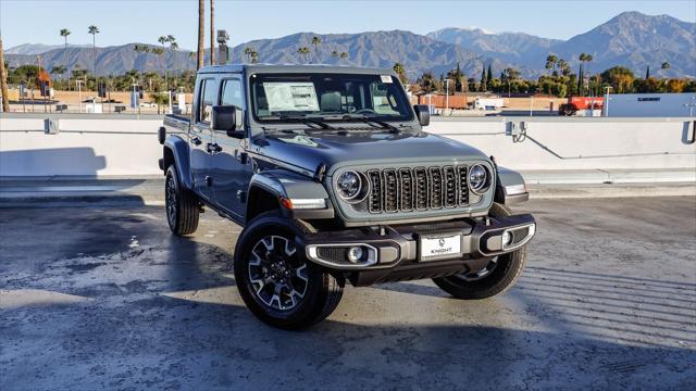 2026 Jeep Gladiator GLADIATOR SAHARA 4X4