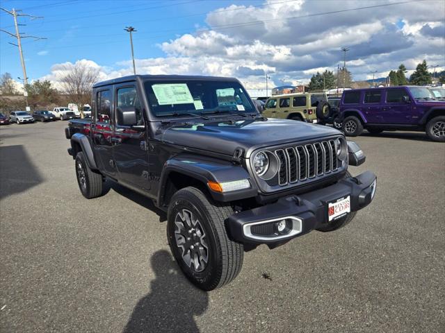 2026 Jeep Gladiator GLADIATOR SAHARA 4X4