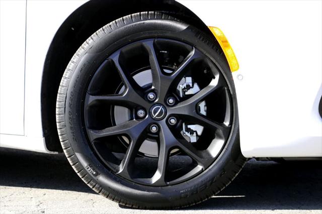 2026 Chrysler Pacifica PACIFICA LIMITED