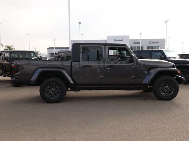 2026 Jeep Gladiator GLADIATOR SPORT S 4X4