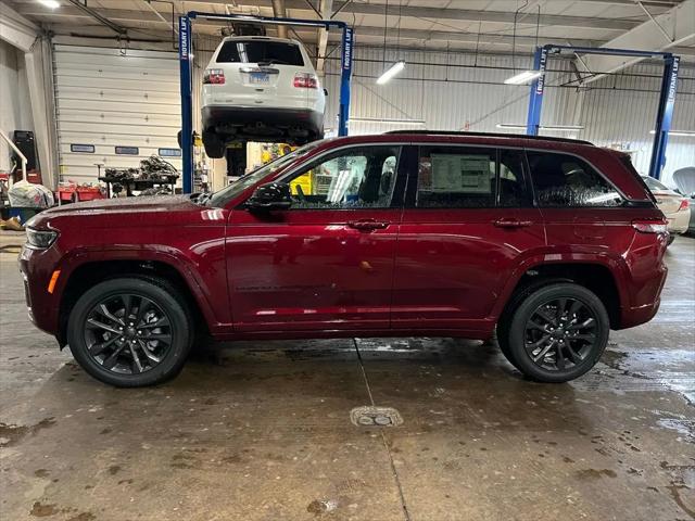2026 Jeep Grand Cherokee GRAND CHEROKEE LIMITED RESERVE 4X4