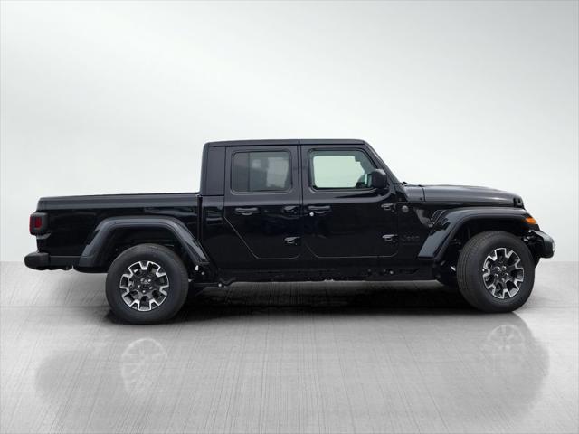2026 Jeep Gladiator GLADIATOR SAHARA 4X4