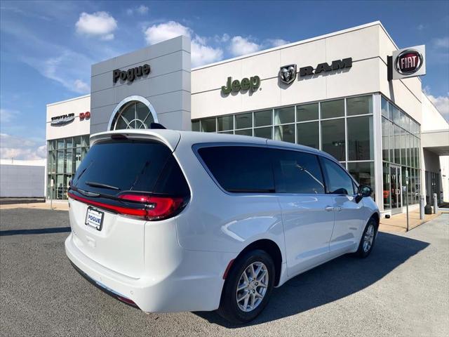 2026 Chrysler Pacifica PACIFICA SELECT