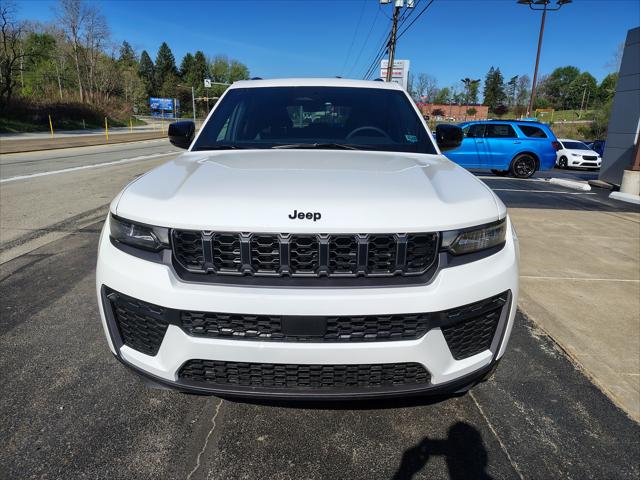 2026 Jeep Grand Cherokee GRAND CHEROKEE LAREDO ALTITUDE 4X4 2026 Jeep Grand Cherokee GRAND CHEROKEE LAREDO ALTITUDE 4X4