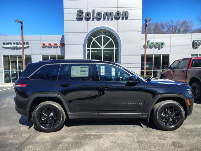 2026 Jeep Grand Cherokee GRAND CHEROKEE LAREDO ALTITUDE 4X4