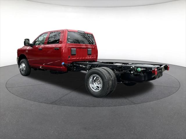 2026 RAM Ram 3500 Chassis Cab RAM 3500 TRADESMAN CREW CAB CHASSIS 4X4 60 CA 2026 RAM Ram 3500 Chassis Cab RAM 3500 TRADESMAN CREW CAB CHASSIS 4X4 60 CA