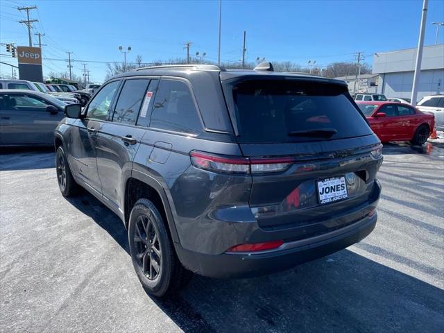 2026 Jeep Grand Cherokee Altitude 4x4