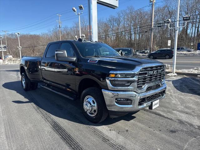 2026 RAM Ram 3500 RAM 3500 TRADESMAN CREW CAB 4X4 8 BOX