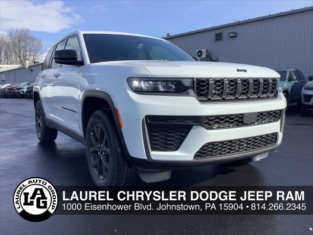 2026 Jeep Grand Cherokee GRAND CHEROKEE LAREDO ALTITUDE 4X4