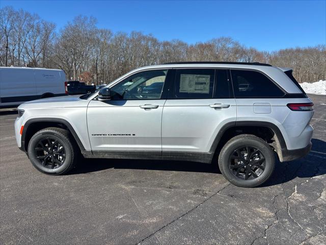 2026 Jeep Grand Cherokee GRAND CHEROKEE LAREDO ALTITUDE 4X4