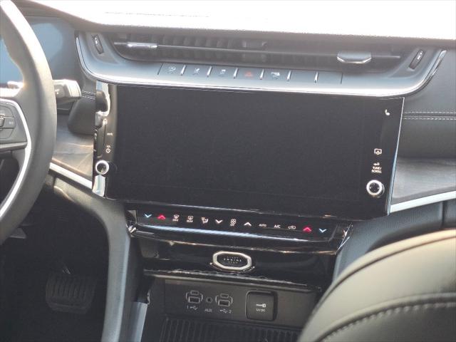 2026 Jeep Grand Cherokee GRAND CHEROKEE LAREDO ALTITUDE 4X4 2026 Jeep Grand Cherokee GRAND CHEROKEE LAREDO ALTITUDE 4X4