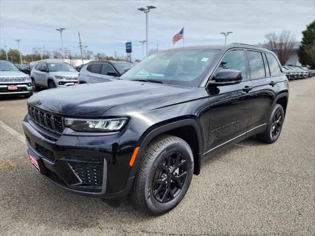 2026 Jeep Grand Cherokee GRAND CHEROKEE LAREDO ALTITUDE 4X4