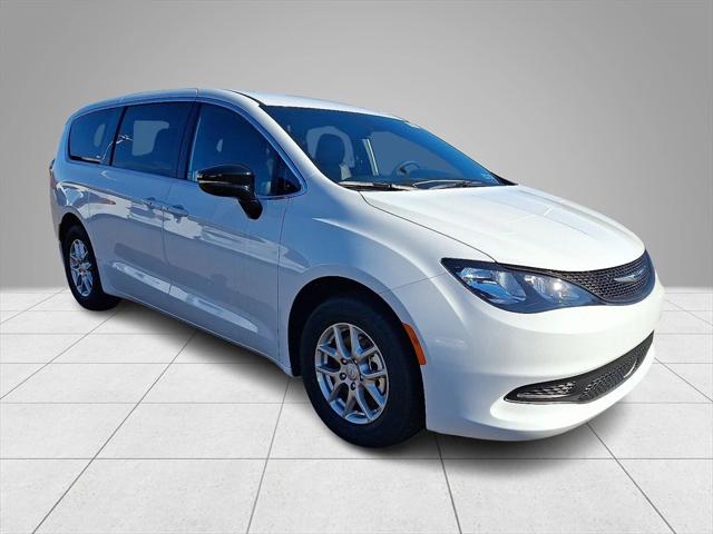 2026 Chrysler Voyager VOYAGER LX