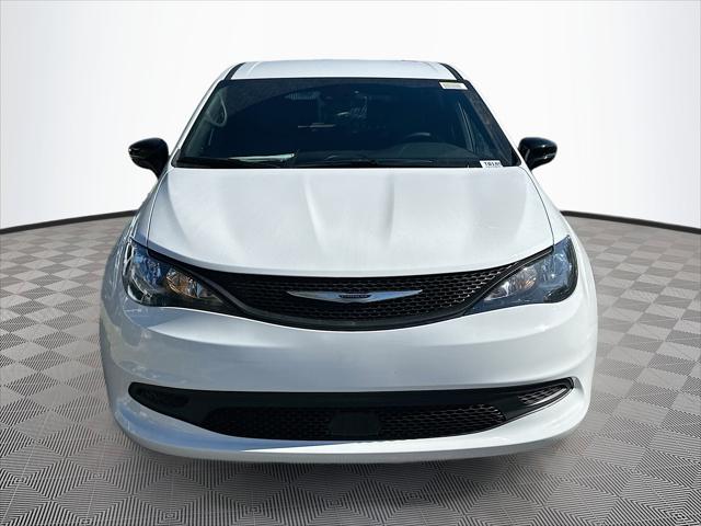 2026 Chrysler Voyager VOYAGER LX