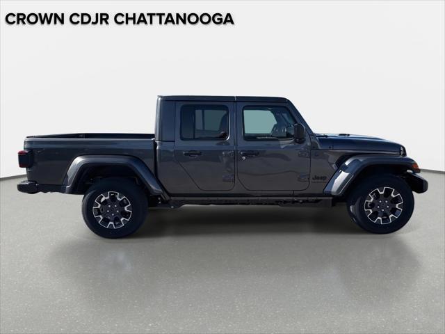 2026 Jeep Gladiator GLADIATOR SAHARA 4X4