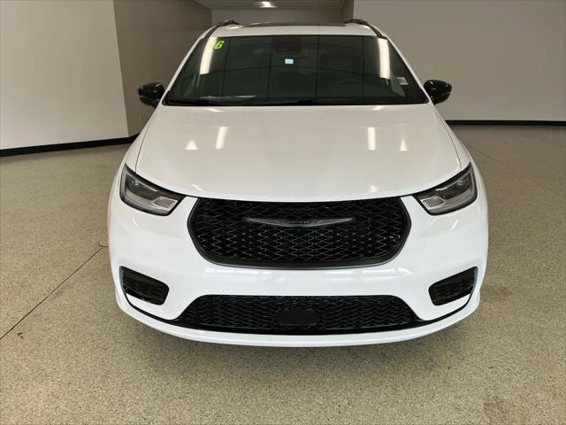 2026 Chrysler Pacifica PACIFICA LIMITED 2026 Chrysler Pacifica PACIFICA LIMITED