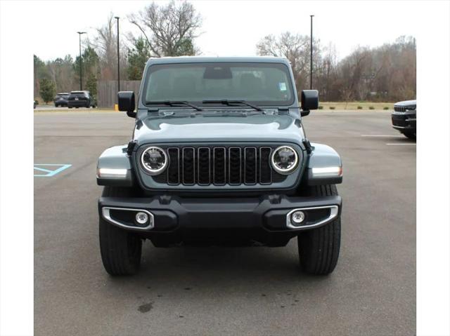 2026 Jeep Gladiator GLADIATOR SAHARA 4X4