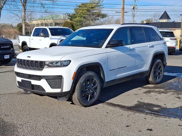 2026 Jeep Grand Cherokee GRAND CHEROKEE ALTITUDE 4X4