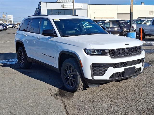 2026 Jeep Grand Cherokee GRAND CHEROKEE ALTITUDE 4X4