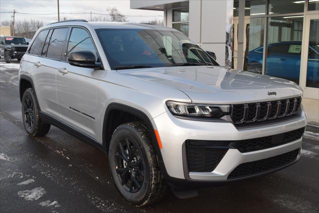 2026 Jeep Grand Cherokee GRAND CHEROKEE LAREDO ALTITUDE 4X4 2026 Jeep Grand Cherokee GRAND CHEROKEE LAREDO ALTITUDE 4X4