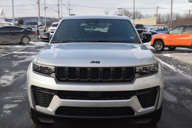 2026 Jeep Grand Cherokee GRAND CHEROKEE LAREDO ALTITUDE 4X4 2026 Jeep Grand Cherokee GRAND CHEROKEE LAREDO ALTITUDE 4X4