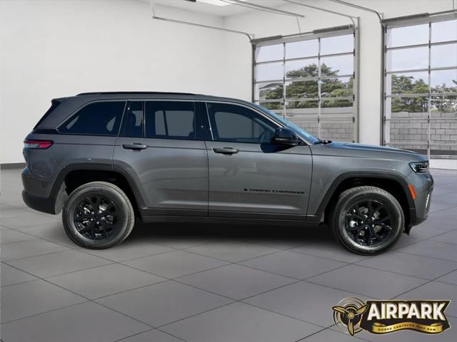 2026 Jeep Grand Cherokee GRAND CHEROKEE ALTITUDE 4X4
