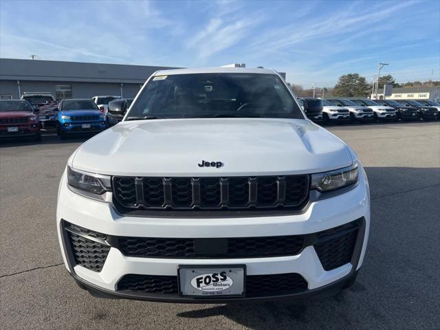 2026 Jeep Grand Cherokee GRAND CHEROKEE ALTITUDE 4X4