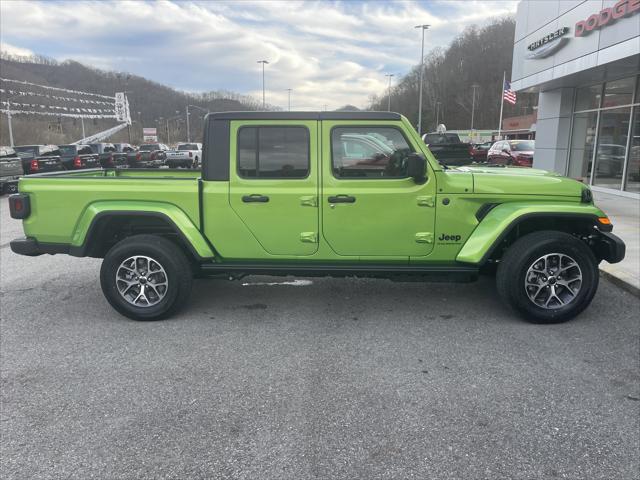 2026 Jeep Gladiator GLADIATOR SPORT S 4X4