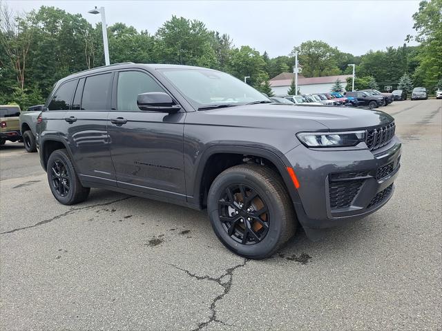 2026 Jeep Grand Cherokee GRAND CHEROKEE LAREDO ALTITUDE 4X4 2026 Jeep Grand Cherokee GRAND CHEROKEE LAREDO ALTITUDE 4X4