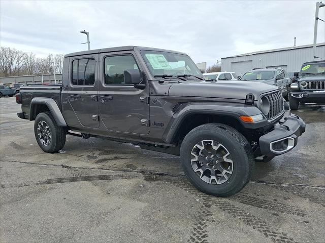 2026 Jeep Gladiator GLADIATOR SAHARA 4X4