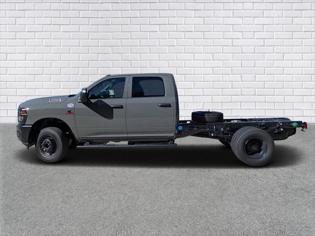 2026 RAM Ram 3500 Chassis Cab RAM 3500 TRADESMAN CREW CAB CHASSIS 4X4 60 CA 2026 RAM Ram 3500 Chassis Cab RAM 3500 TRADESMAN CREW CAB CHASSIS 4X4 60 CA
