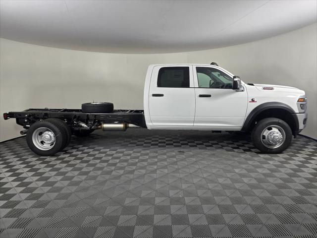 2026 RAM Ram 4500 Chassis Cab RAM 4500 TRADESMAN CHASSIS CREW CAB 4X4 84 CA