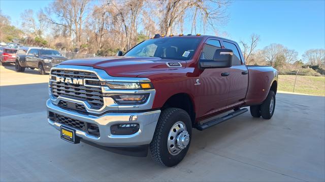 2026 RAM Ram 3500 RAM 3500 TRADESMAN CREW CAB 4X4 8 BOX