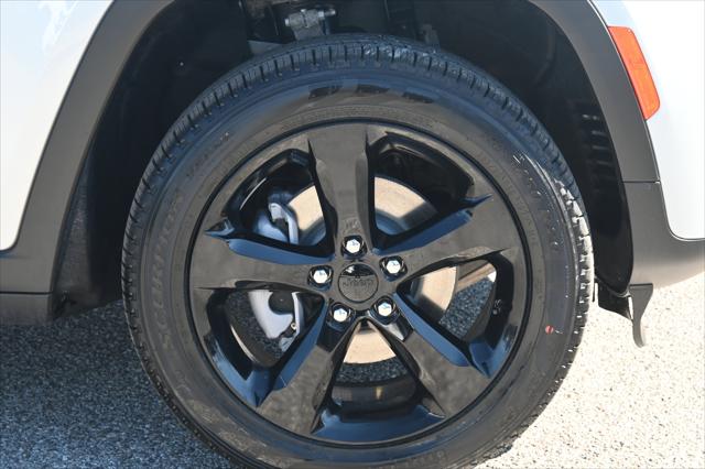 2026 Jeep Grand Cherokee Limited 4x2