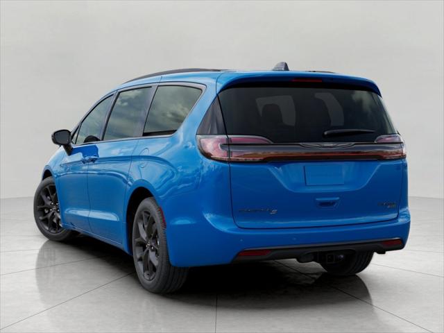 2026 Chrysler Pacifica PACIFICA LIMITED AWD
