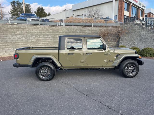 2026 Jeep Gladiator GLADIATOR SPORT S 4X4