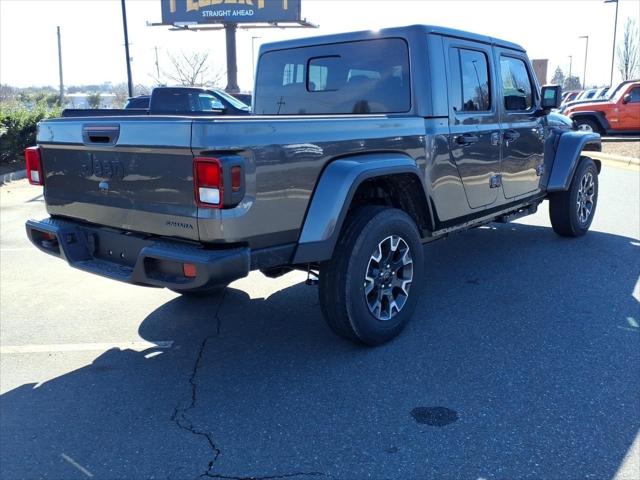 2026 Jeep Gladiator GLADIATOR SAHARA 4X4