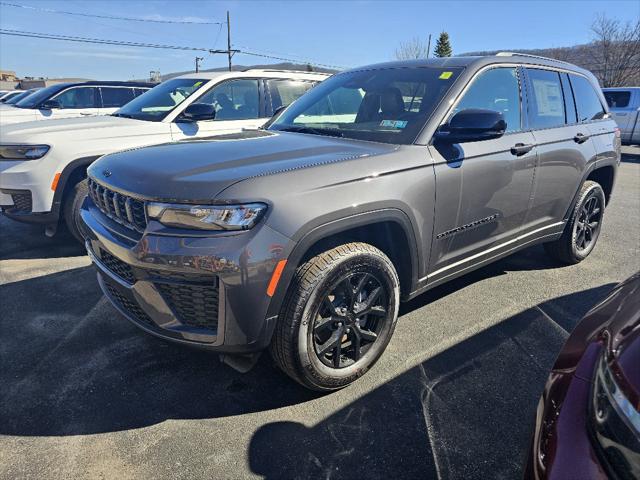 2026 Jeep Grand Cherokee GRAND CHEROKEE LAREDO ALTITUDE 4X4 2026 Jeep Grand Cherokee GRAND CHEROKEE LAREDO ALTITUDE 4X4
