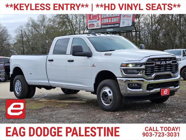 2026 RAM Ram 3500 RAM 3500 TRADESMAN CREW CAB 4X4 8 BOX