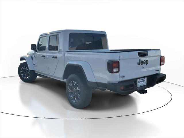 2026 Jeep Gladiator GLADIATOR SAHARA 4X4 2026 Jeep Gladiator GLADIATOR SAHARA 4X4