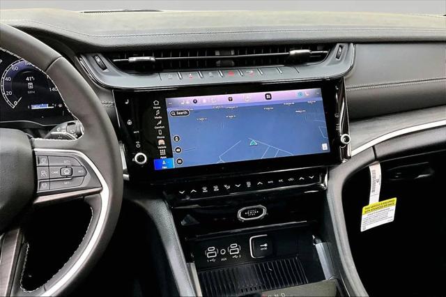 2026 Jeep Grand Cherokee Altitude 4x4