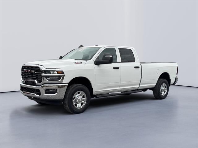 2026 RAM Ram 3500 RAM 3500 TRADESMAN CREW CAB 4X4 8 BOX