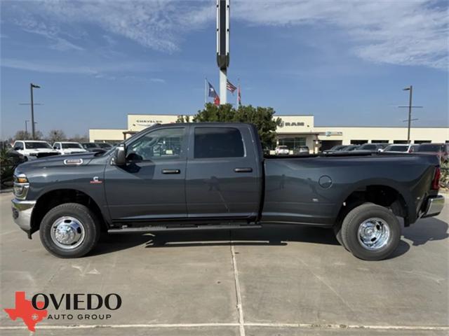2026 RAM Ram 3500 RAM 3500 TRADESMAN CREW CAB 4X4 8 BOX