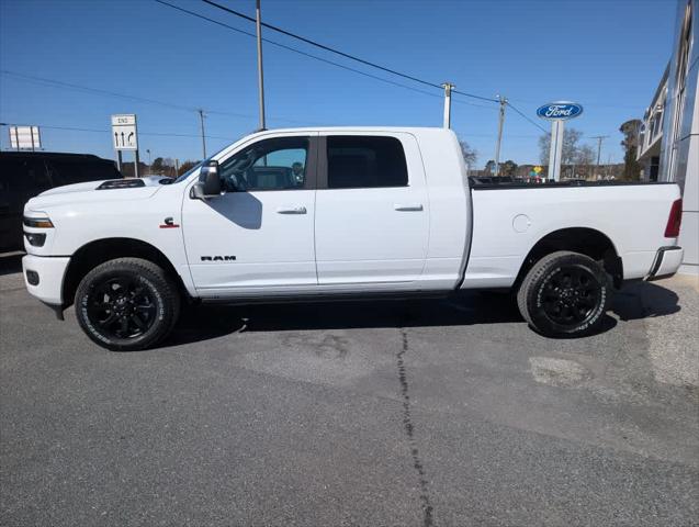 2026 RAM Ram 3500 RAM 3500 LARAMIE MEGA CAB 4X4 64 BOX 2026 RAM Ram 3500 RAM 3500 LARAMIE MEGA CAB 4X4 64 BOX