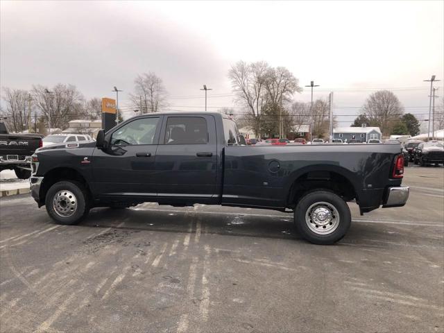 2026 RAM Ram 3500 RAM 3500 TRADESMAN CREW CAB 4X4 8 BOX
